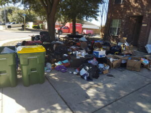 Business queued-photos - Junk King San Antonio Northwest