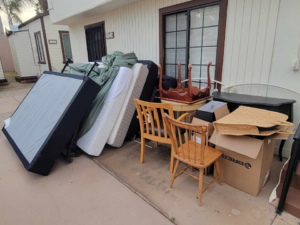 Business queued-photos - Dos Muchos Junk Removal LLC