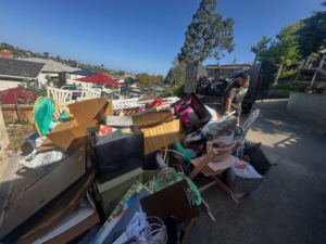 Business queued-photos - Haul Away Any Day