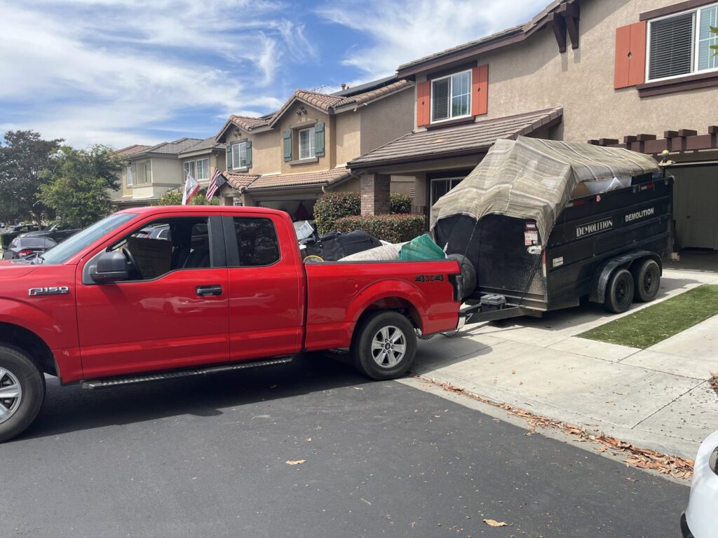 Business queued-photos - Haul Away Any Day