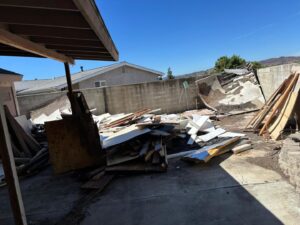 Business queued-photos - Haul Away Any Day