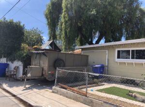 Business queued-photos - Low Cost Hauling