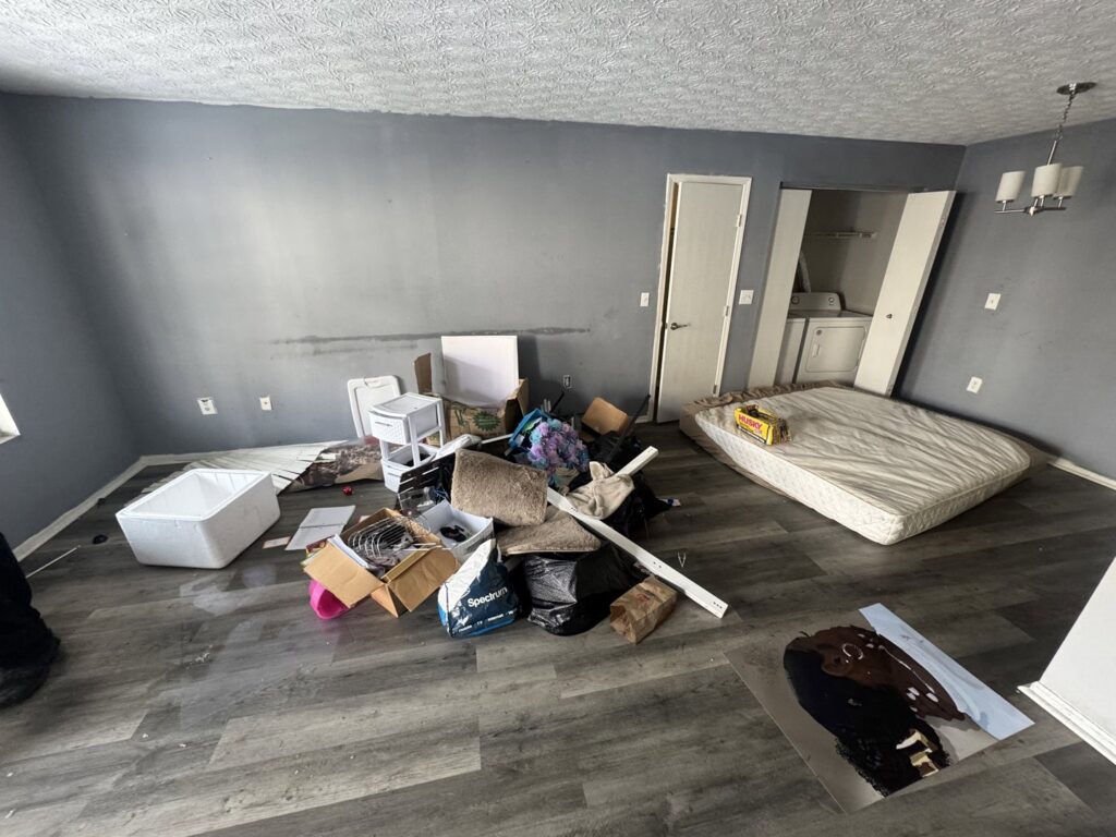 Business queued-photos - Precision Junk Removal