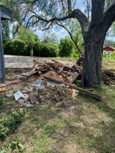 Business queued-photos - Texas Strong Hauling and Junk Removal