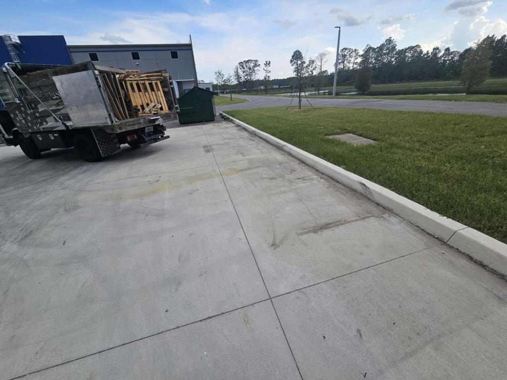 Business queued-photos - The Mess Haul Junk Removal