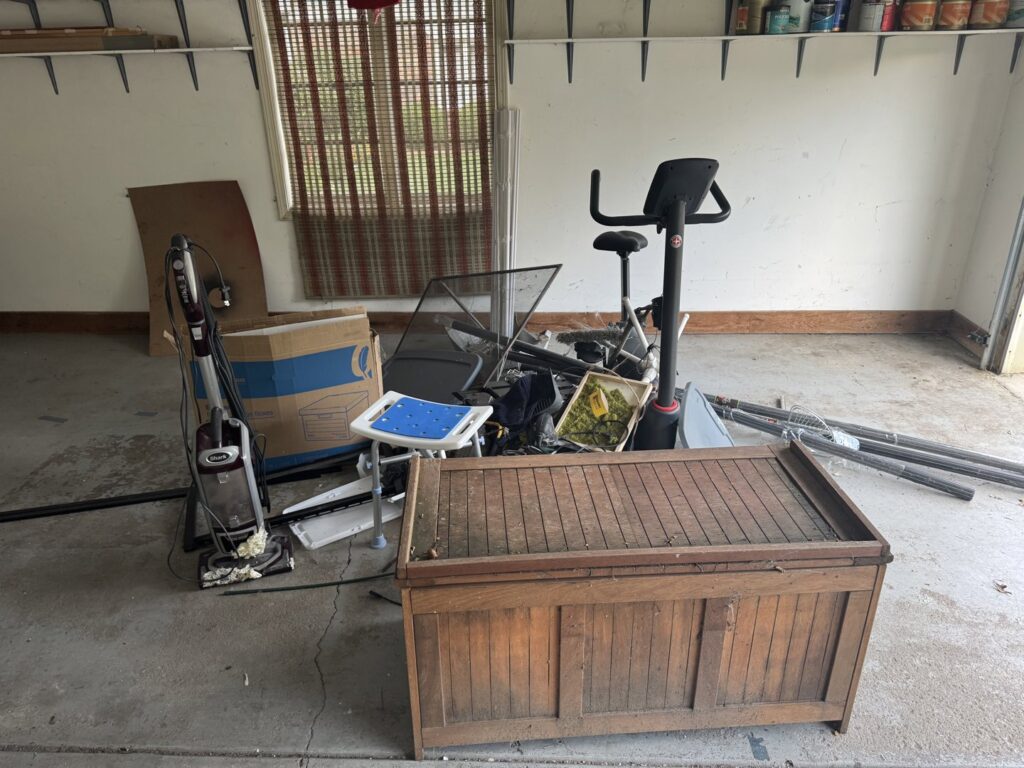 Business queued-photos - Indy Trash Guy