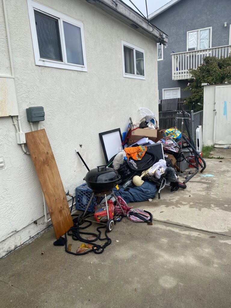 Business queued-photos - Crisan Junk Removal
