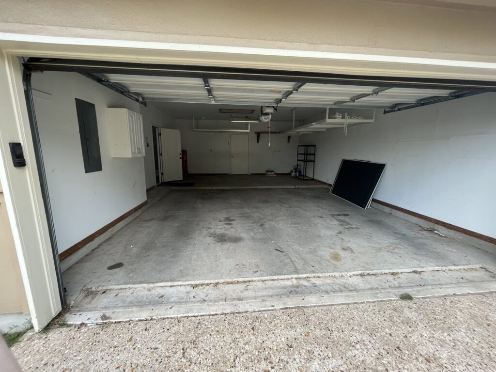 Business queued-photos - Pro-Haul Junk Removal