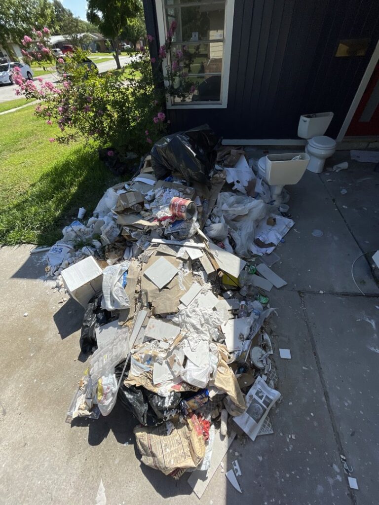 Business queued-photos - D & Ds Junk Removal Services