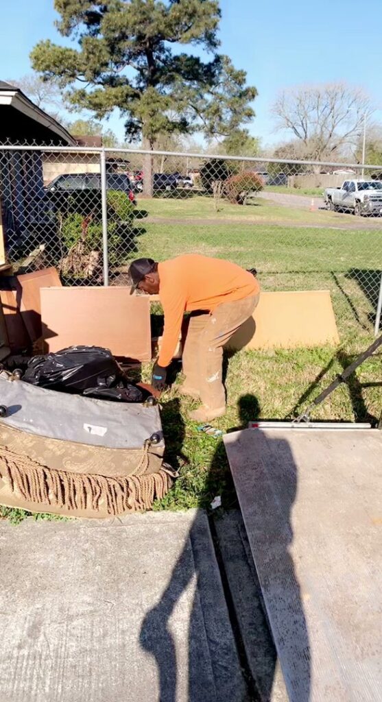 Business queued-photos - D & Ds Junk Removal Services