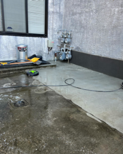 Business queued-photos - City PressWash