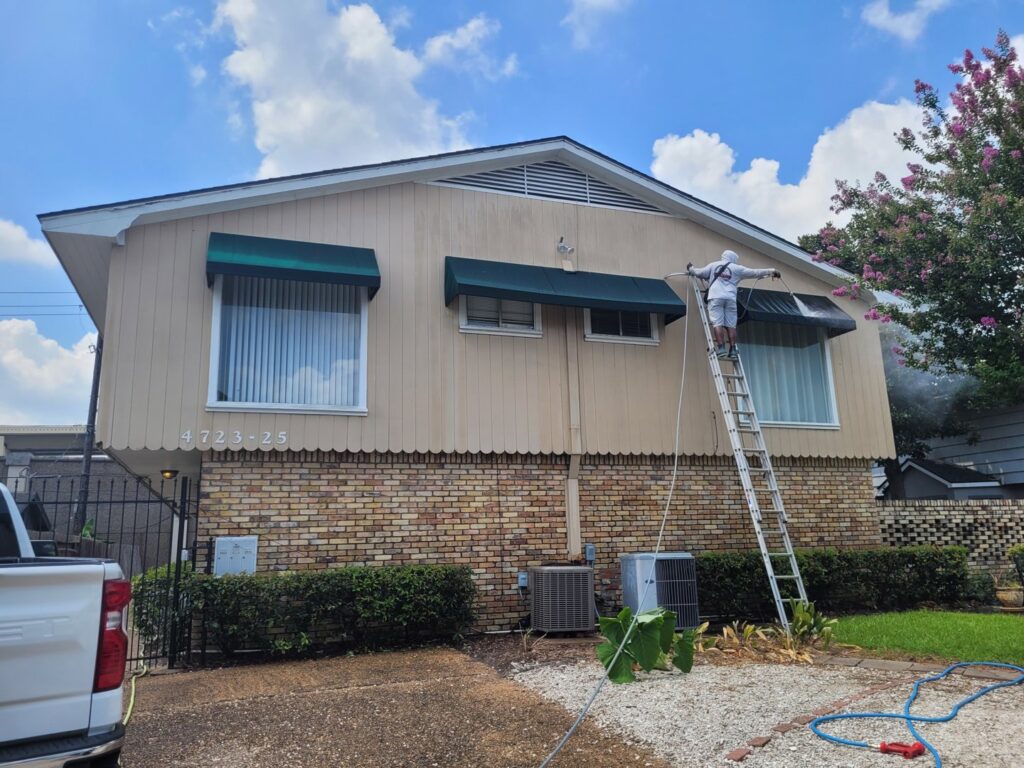 Business queued-photos - Larry’s Pressure Washing