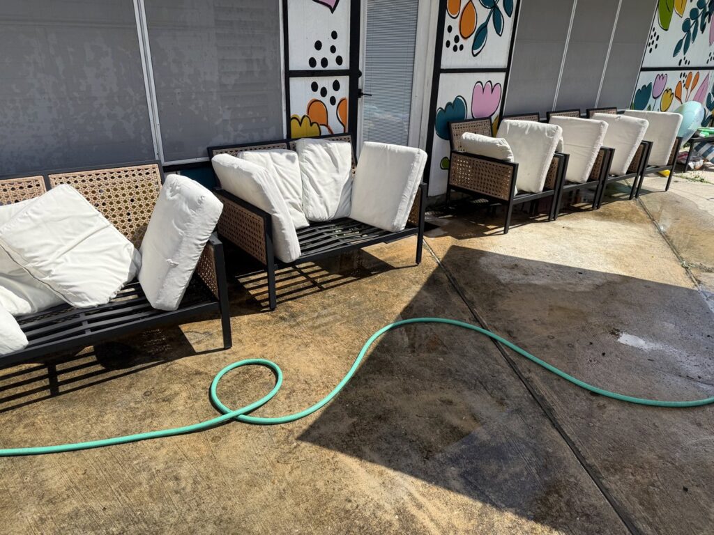 Business queued-photos - Larry’s Pressure Washing