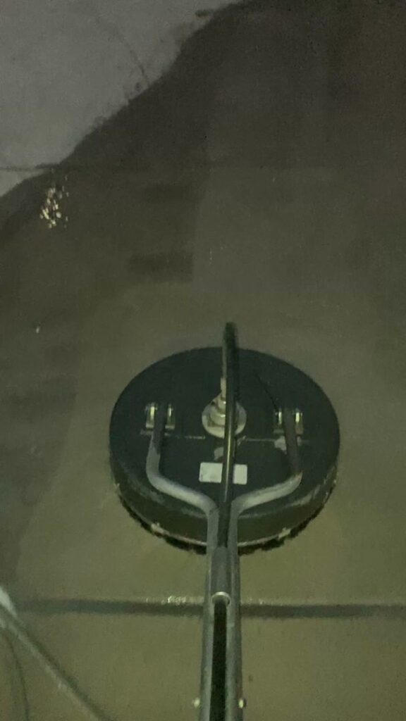 Business queued-photos - CJ Pressure Washing