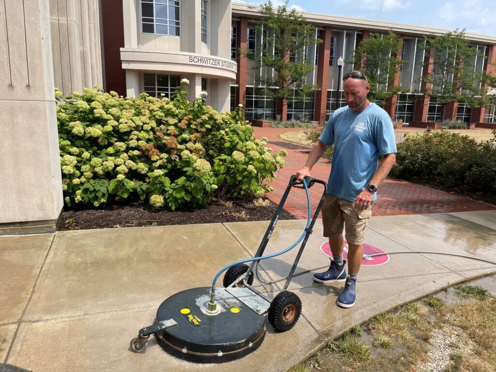 Business queued-photos - Indy Exterior Clean