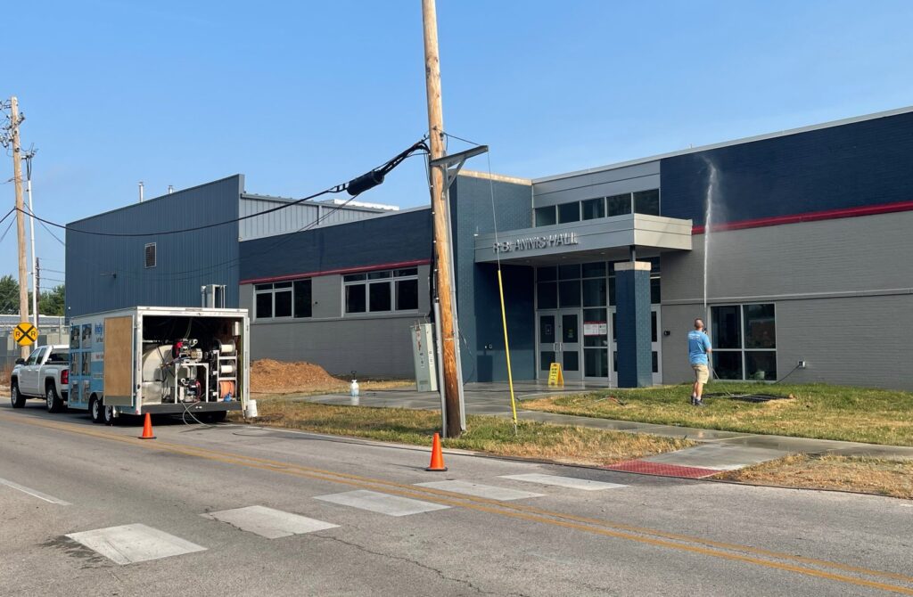 Business queued-photos - Indy Exterior Clean