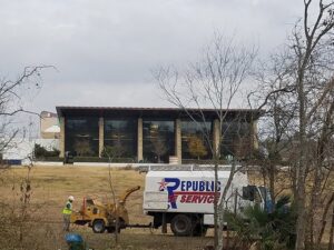 Business queued-photos - Republic Tree Service