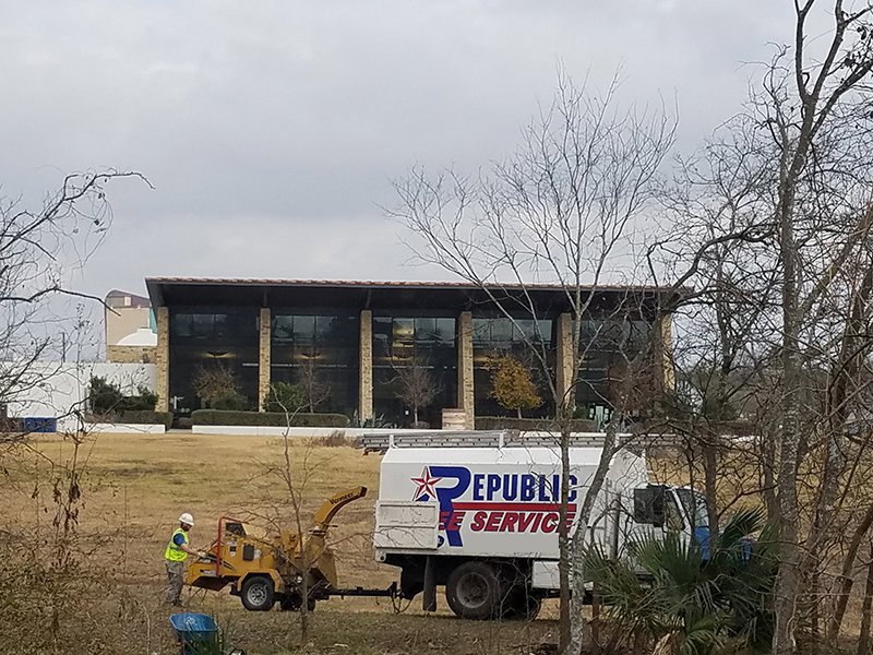 Business queued-photos - Republic Tree Service