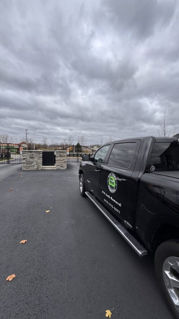 Business queued-photos - 614junkremoval