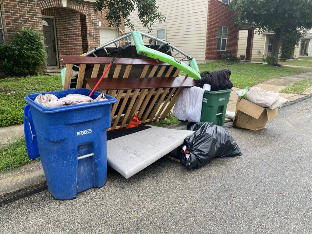 Business queued-photos - Texas Strong Hauling and Junk Removal
