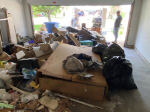 Business queued-photos - Texas Strong Hauling and Junk Removal